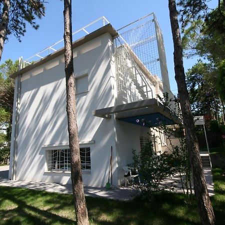 Ba - Carla Apartments - Modern Apartments - Линьяно-Саббьядоро Экстерьер фото